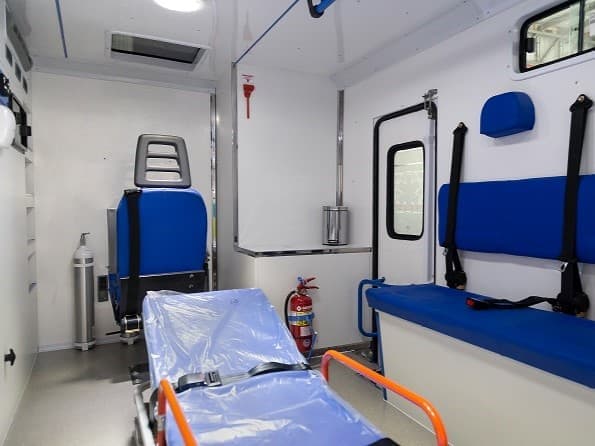 Interior 3 de Ambulancia Off-Road