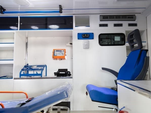 Interior 4 de Ambulancia Off-Road