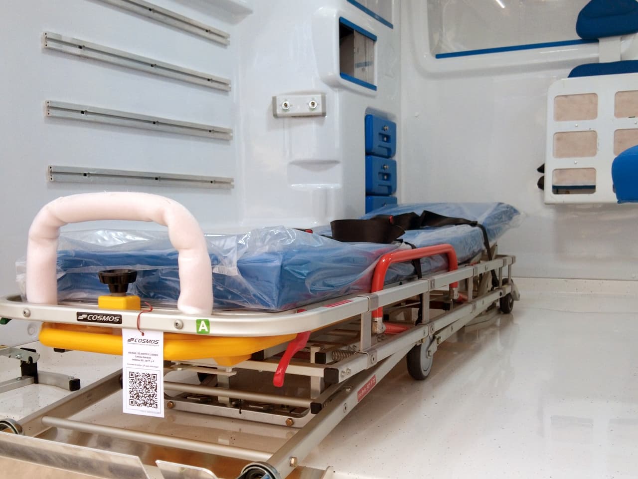 Interior 4 de Ambulancia Off-Road 4x4